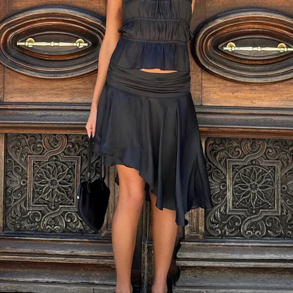 Lioness LEGACY MIDI SKIRT | ONYX B18 - Picture 2 of 7